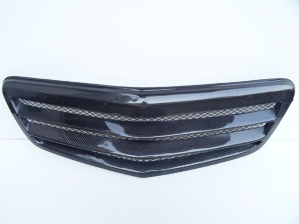ベンツ カーボン マークレス グリル W212