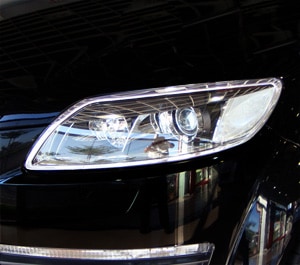 アウディ Q7 (7L) 2006(平成18)年10月～ クローム ヘッドライト リング 4LB