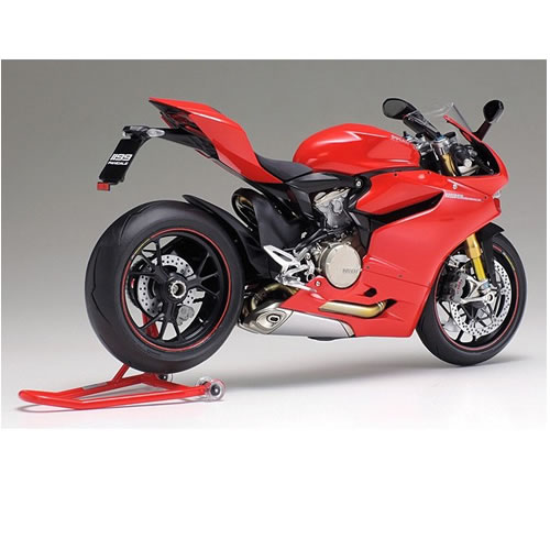 プラモデル　タミヤ 1/12 ドゥカティ 1199 パニガーレS 完成品 Amazon | タミヤ 1/12 オートバイシリーズ No.129 ドゥカティ