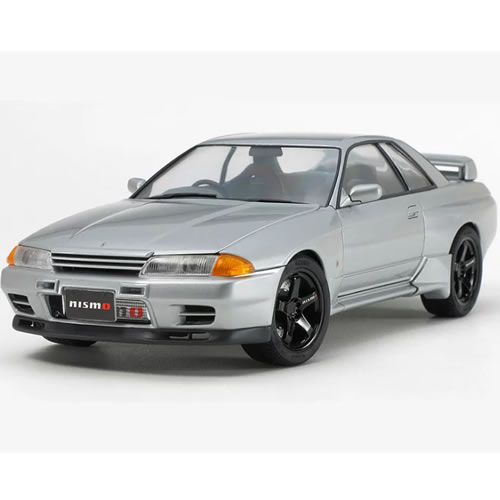 タミヤ【プラモデル】1／24 NISSAN スカイラインGT-R（R32）ニスモ
