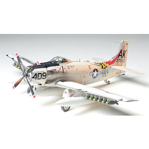 タミヤ【プラモデル】1／48 傑作機シリーズ No.58 ダグラス A-1H