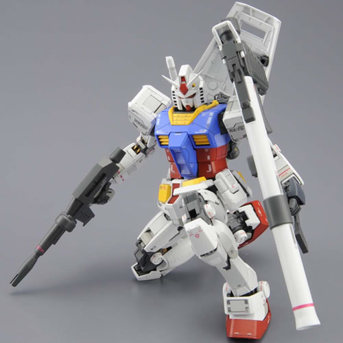 バンダイスピリッツ【ガンプラ】MG 機動戦士ガンダム RX-78-2 ガンダム