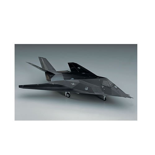 プラモデル完成機　1/72　F-117A　ナイトホーク 41BnXlpWBwL._UF894,1000_QL80_.jpg