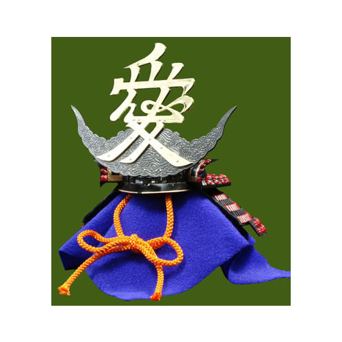 童友社【プラモデル】1／4 名将兜プラモデル 直江 兼続 愛と義の