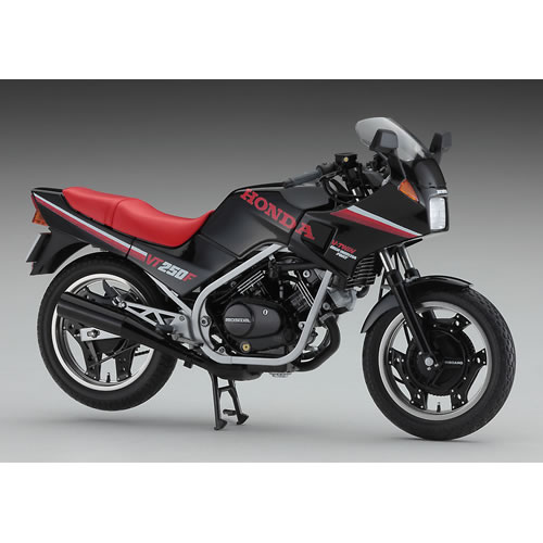 ハセガワ【バイクプラモデル】1／12 ホンダ VT250F MC08 1984 ブラック