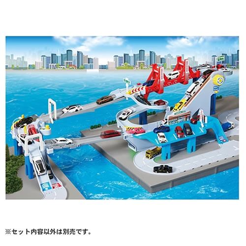 タカラトミー【単2形アルカリ乾電池2本使用（別売）】トミカワールド