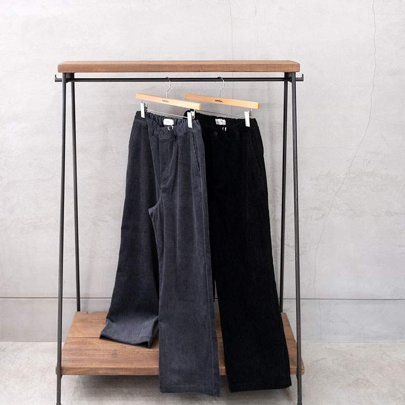 STILL BY HAND (スティルバイハンド）5W courduroy pants 太畝コーデュロイパンツ
