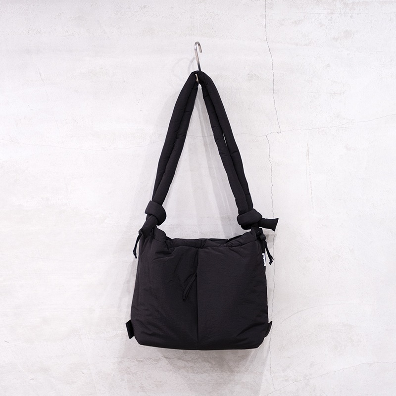 OLEND,ショルダーバッグ | OLEND（オレンド）Ona soft bag オナソフト