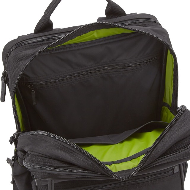 Manhattan Passage マンハッタン ビジネスリュック#9050 MANHATTAN PASSAGE＞マルチポケット ビジネスリュック #9050