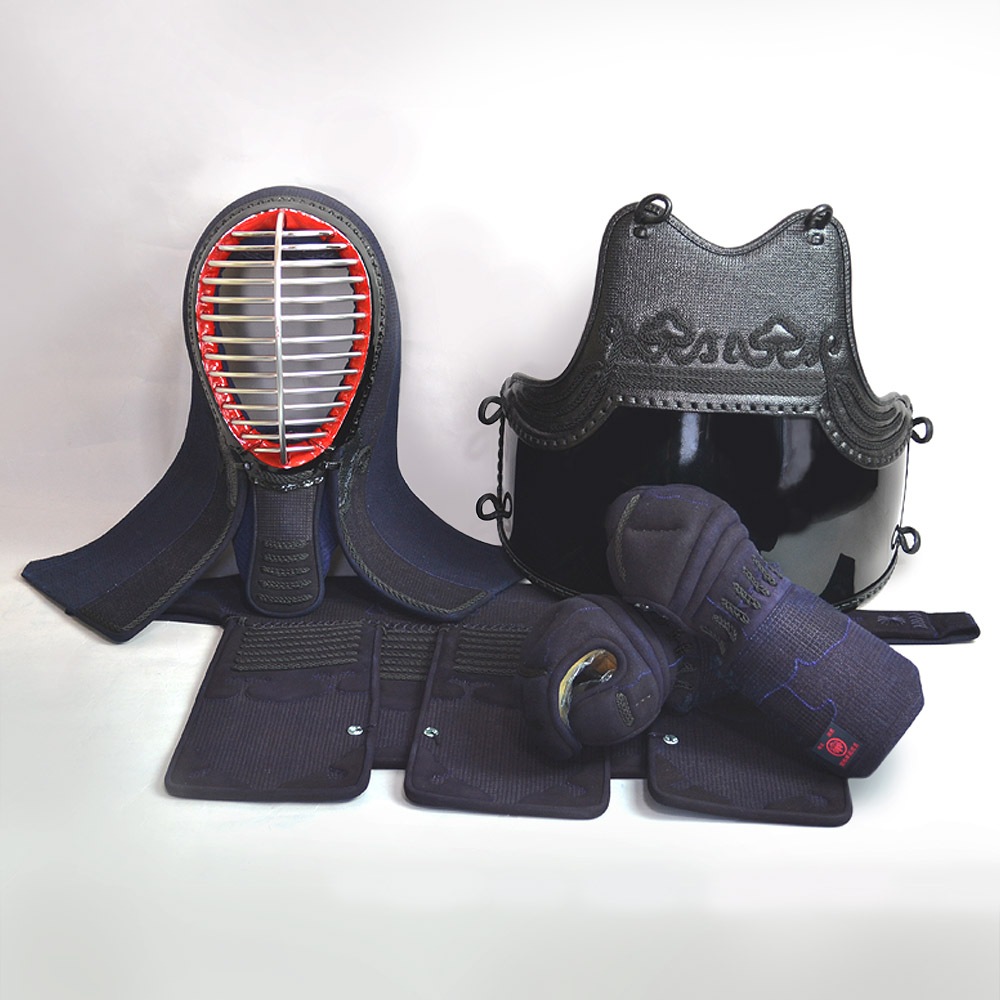 剣道防具 一式【手製1.2分刺し】【総紺革】【竹胴】