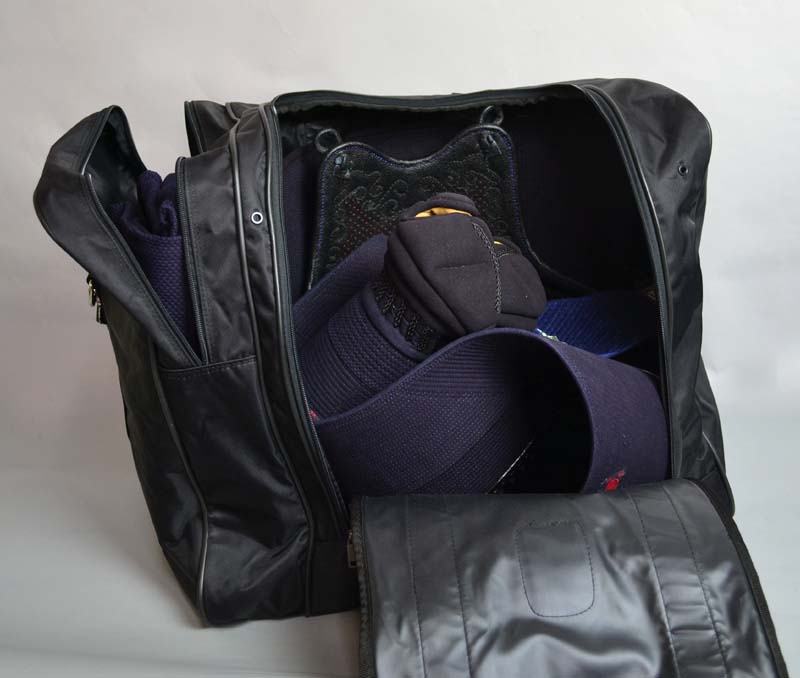 �ɶ��ޡ��ե��å����ʥ�����ܥ��ȥ����¦�ݥ��å��ա�