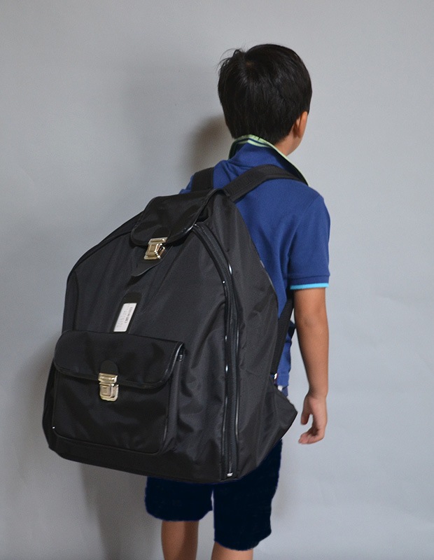 �ɶ��ޡ���ǯ�ѡ��ܥ��ȥ󡡥��å������ե��å����ʥ����󥫥顼