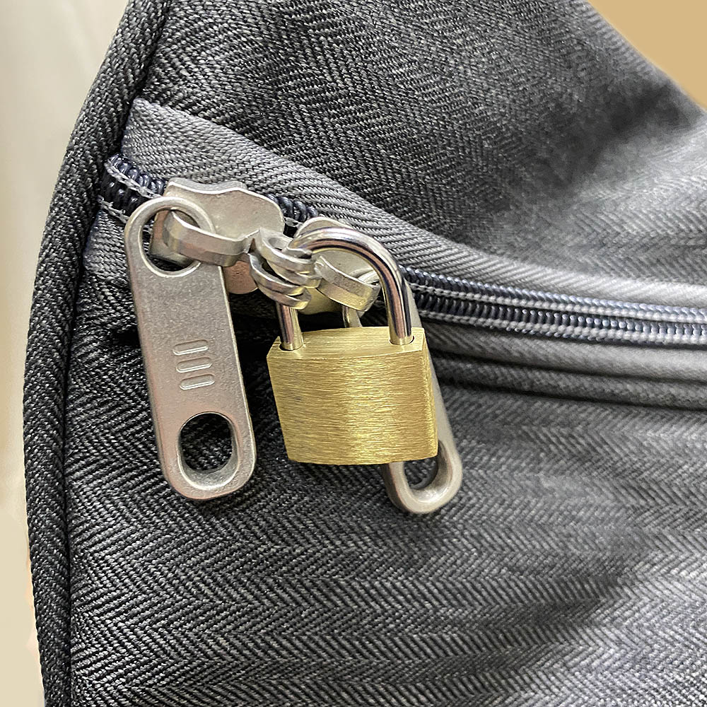 ������ޥ󡡥ܥ��ȥ󥭥�꡼�Хå���M�ˡ�70L�����̤Ǿ���