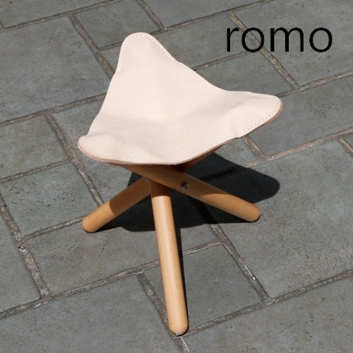 ヌメ革の折り畳み椅子 ROMO ロモ　sansa chair サンサチェアー b6c221f678756c4a713a2ba9f35020