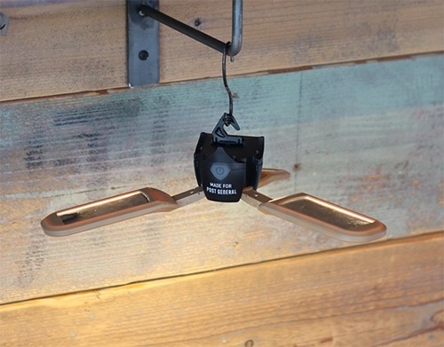 POST GENERAL �ݥ��ȥ����ͥ��  �ȥ�-�ѥͥ� �����顼���㡼���� LED�饤�� �֥�å� TRI-PANEL SOLAR CHARGED LED LIGHT