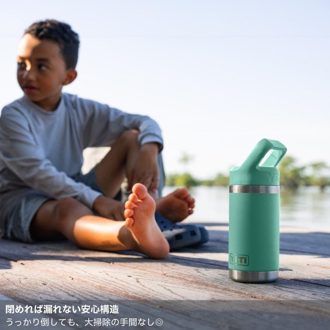 YETI �����ƥ� ���֥顼 ����˥� 12oz��355mL�˥��å��ܥȥ� Rambler Jr. 355 ML Kids Water Bottle