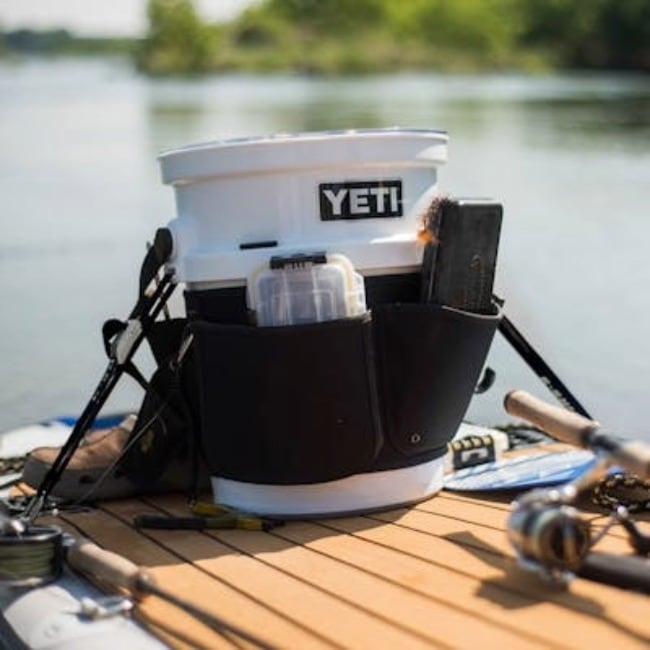 �����ƥ� YETI �����ɥ����� 5������Х��� Loadout 5 Gallon Bucket