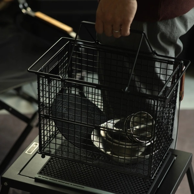 ���Υ� ANOBA �ե�����ǥ��󥰥磻�䡼�Х����å� M