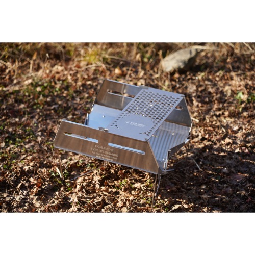 �ե���ܥå� FOLBOT �ϥ˥���ץ졼�� HONEYCOMB PLATE