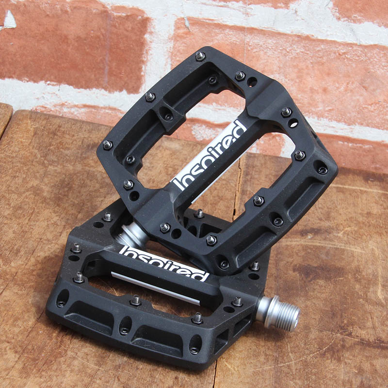 inspired 純正ペダル