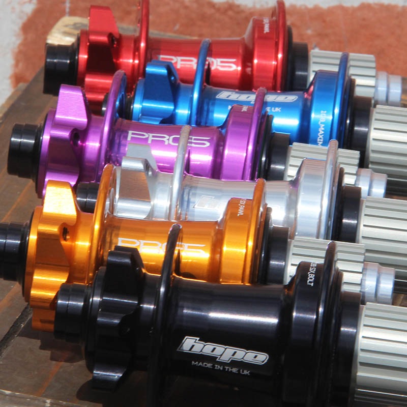HOPE - Pro5 [28H][�����å�:���ޥ�HG��Steel]