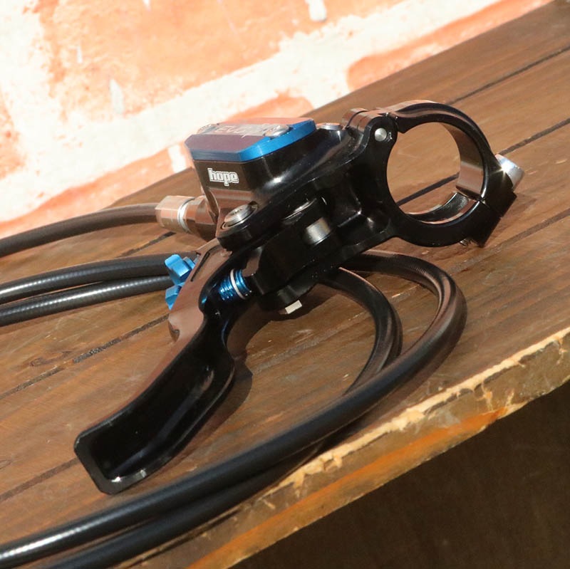 HOPE - EVO x GR4 [�֥�å�]