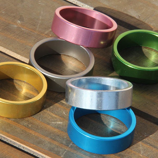 [�ò� ] �إåɥ��ڡ����� [10mm]