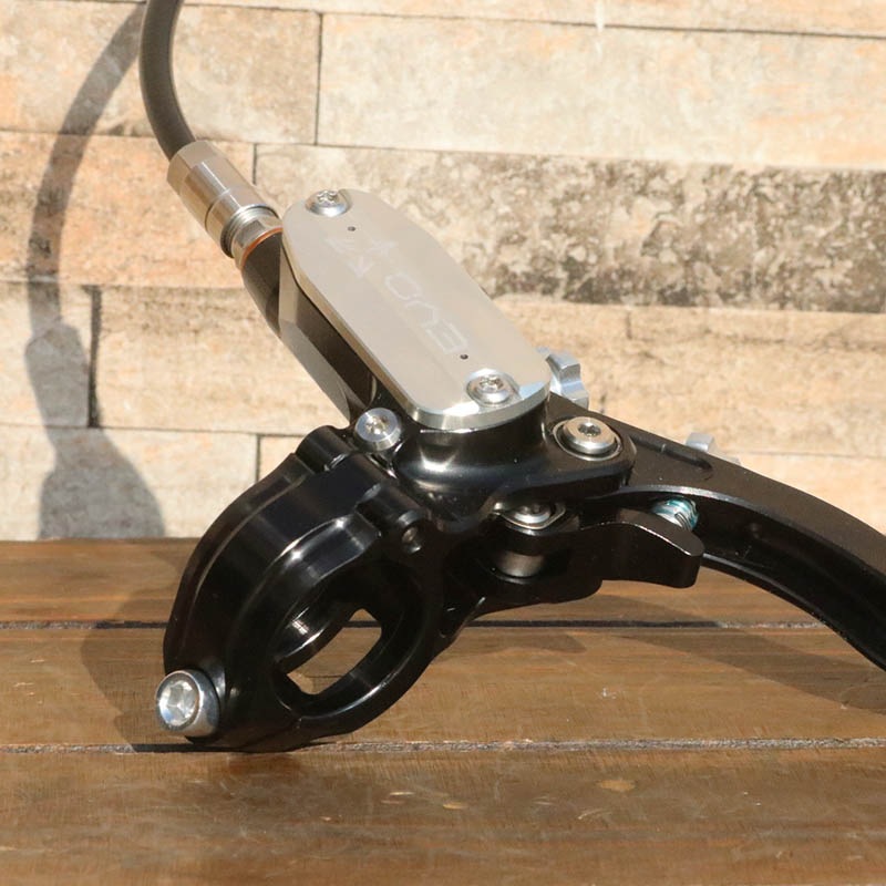 HOPE - EVO x TR4 [�֥�å�]