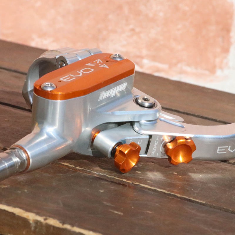 HOPE - EVO x TR4 [����С�]