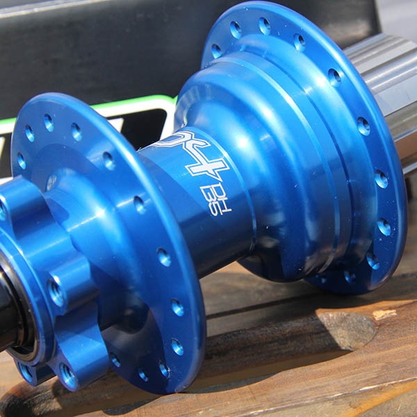 [20% OFF!] HOPE - DH Pro4 [36H] [150/157mm] [�����å�:���ޥΡ�Alu]