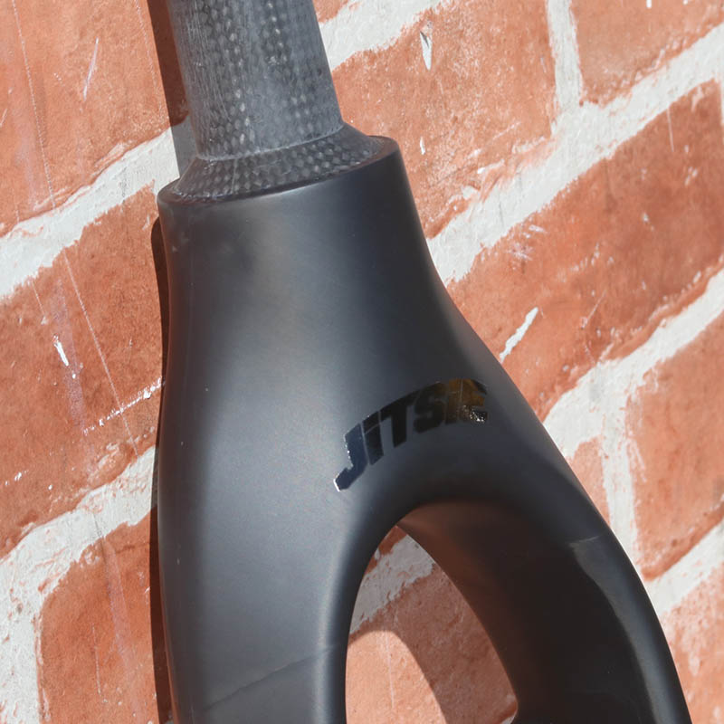 JITSIE - VARIAL RACE [CARBON]