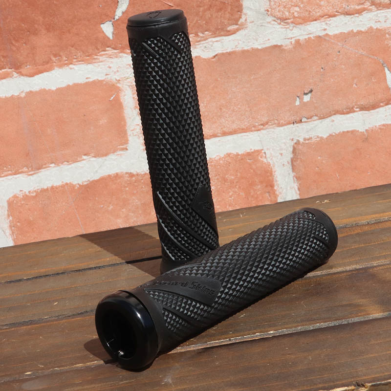 LIZARD SKINS - Single Side Lock-on [Danny MacAskill]