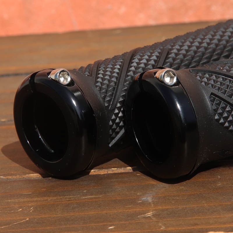 LIZARD SKINS - Single Side Lock-on [Danny MacAskill]