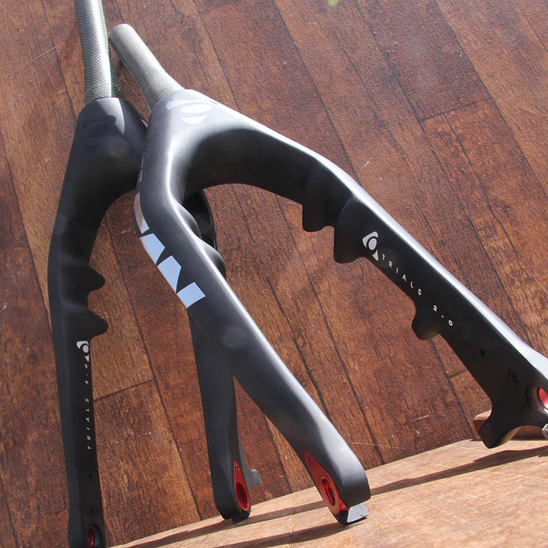 トライアルCLEAN クリーンフロントフォーク