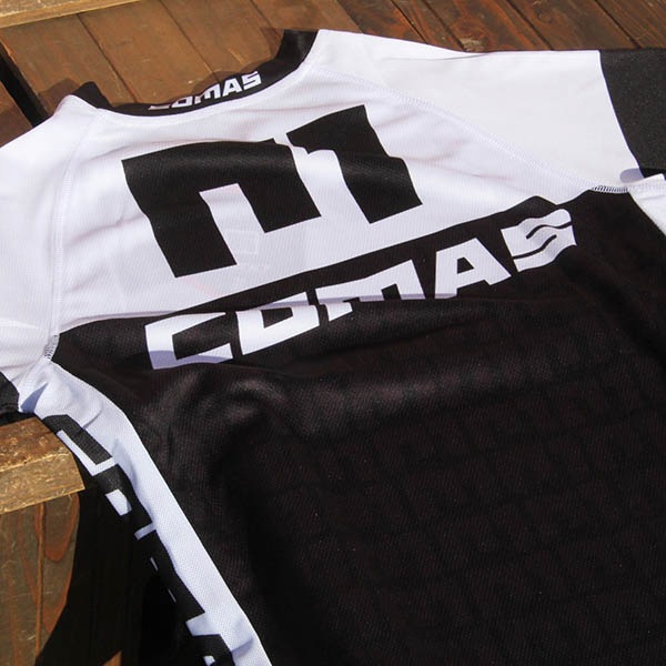 COMAS - �饤�ǥ��󥰥��㡼��