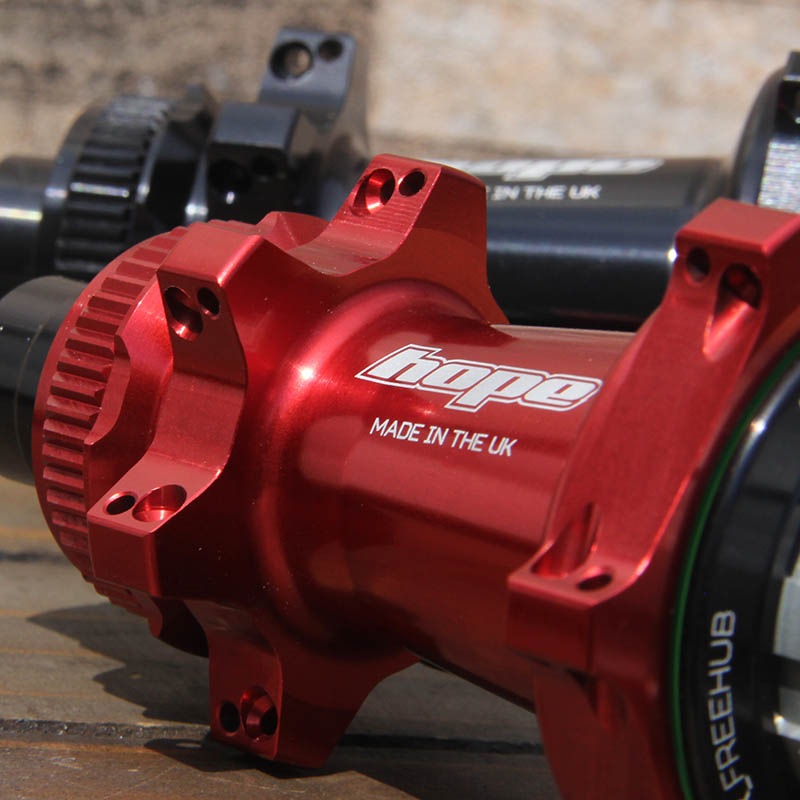 HOPE - Pro5 ���󥿡����å� SP Boost [24H] [���ޥ�HG Steel]