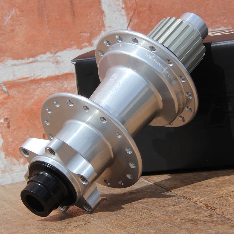 HOPE - Pro5 [150/157mm] [36H] [ [���ޥ� Steel]