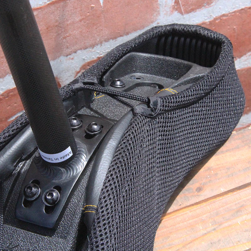 ���ɥ��ѥ�����å��奫�С�