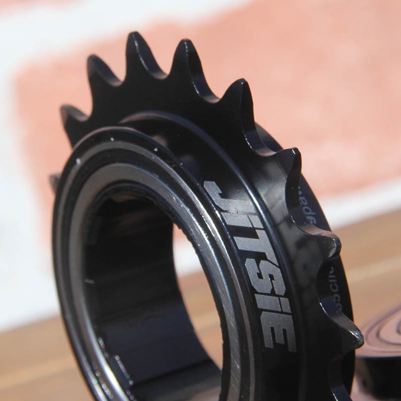 JITSIE - RACE [���ץ饤��]