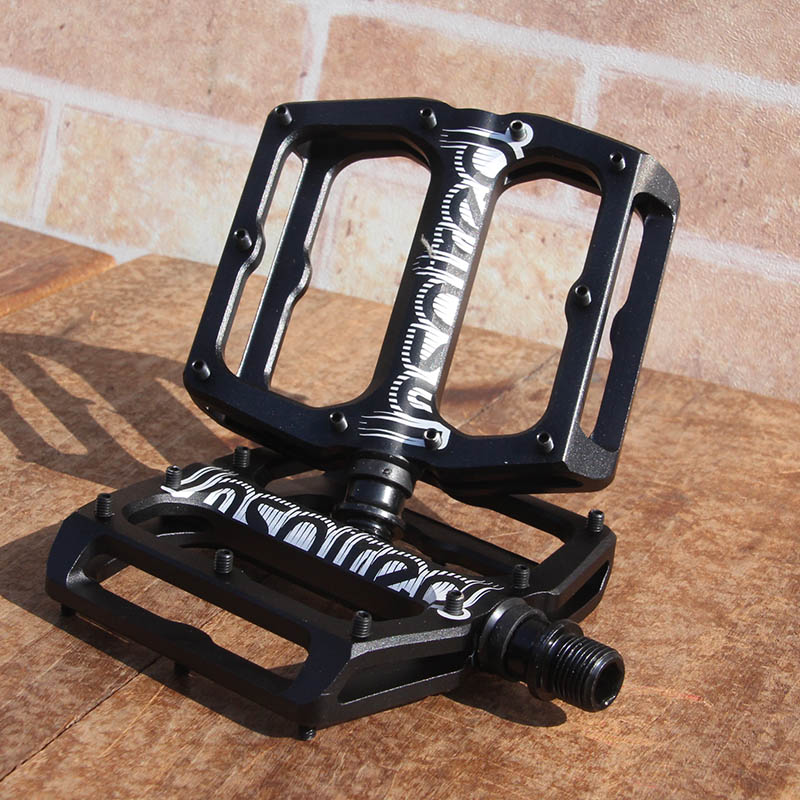 CHROMAG CONTACT フラットペダル ブラック CHROMAG CONTACT フラットペダル ブラック