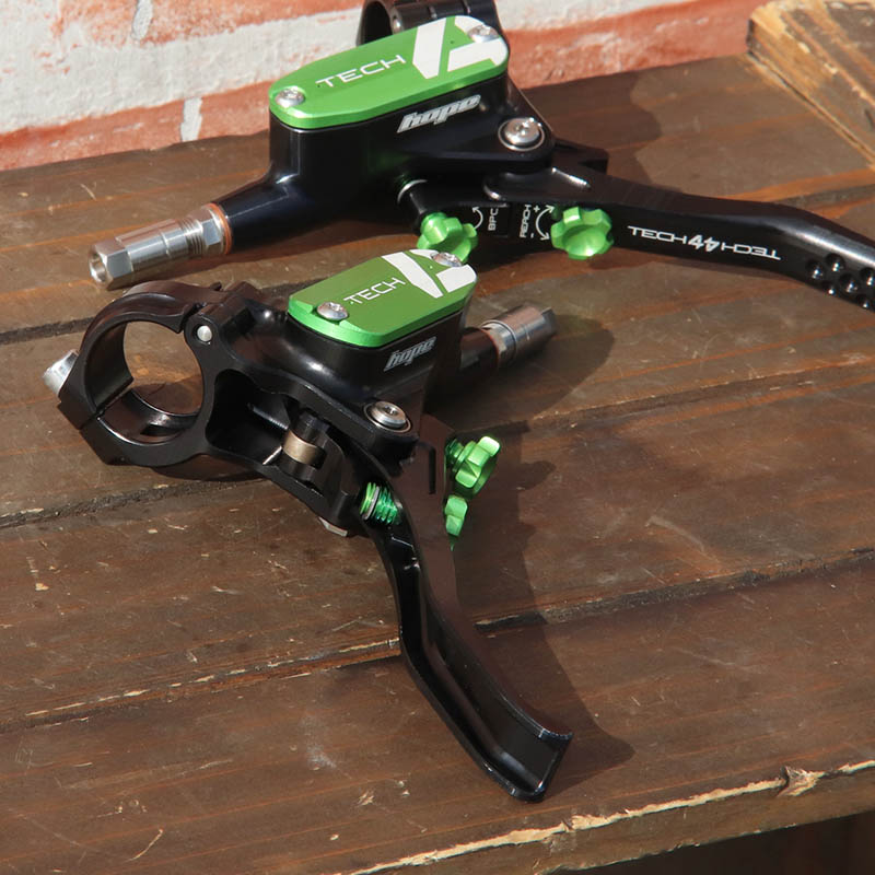 HOPE - TECH4 �ޥ������������� Assy [�֥�å�]