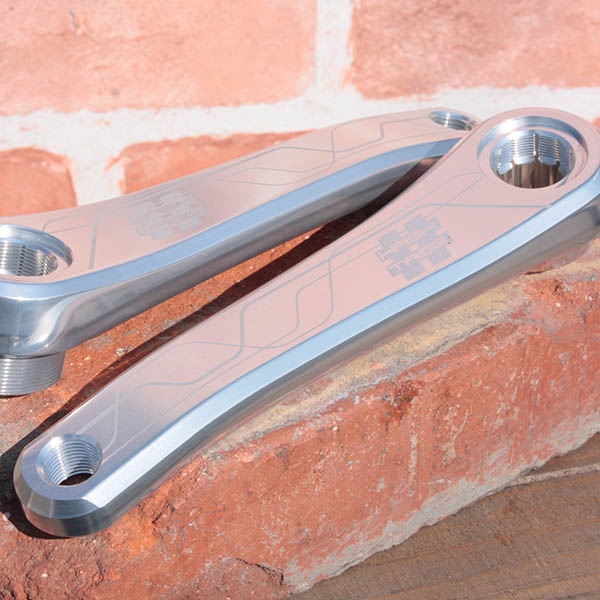 1_000000000792.jpg?1678209903