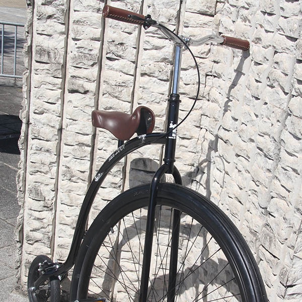 QU-AX - G-bike