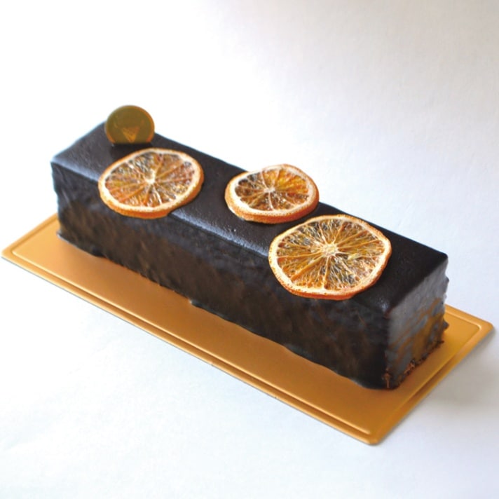 【店頭受取限定】_ チョコレートとオレンジピールのセミフレッドケーキ（アイスケーキ）