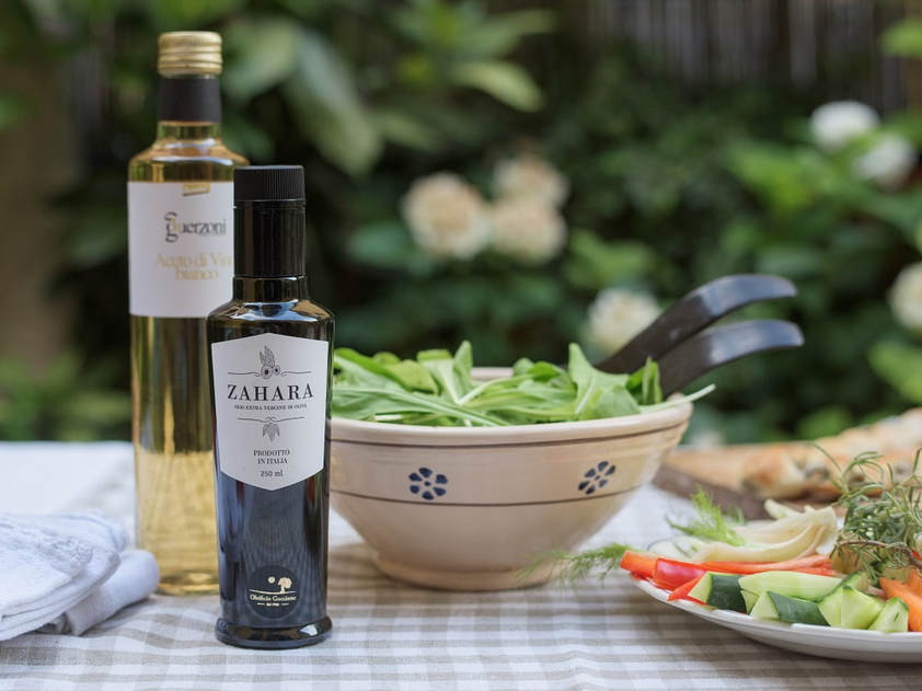 【2025年ノヴェッロ 12本限定】ザハラ オーガニックエキストラヴァージンオリーブオイル 搾りたて空輸 250ml
