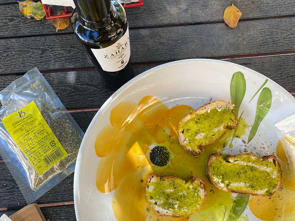 【2025年ノヴェッロ 12本限定】ザハラ オーガニックエキストラヴァージンオリーブオイル 搾りたて空輸 250ml