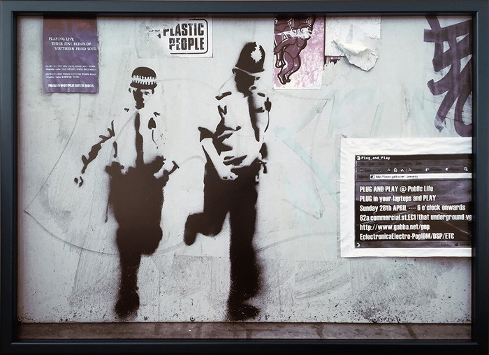 アートフレーム バンクシー Banksy Leg It! IBA-62209 bic-9412943s1|は|アート・絵画