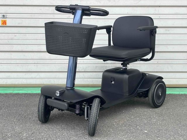 電動カート Whill モデルS 近距離モビリティWHILLの電動スクータータイプ「Model S」とは