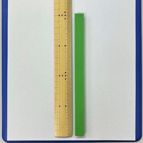 長マグネット付き下敷き（マグネット部はグリーンで無地です）