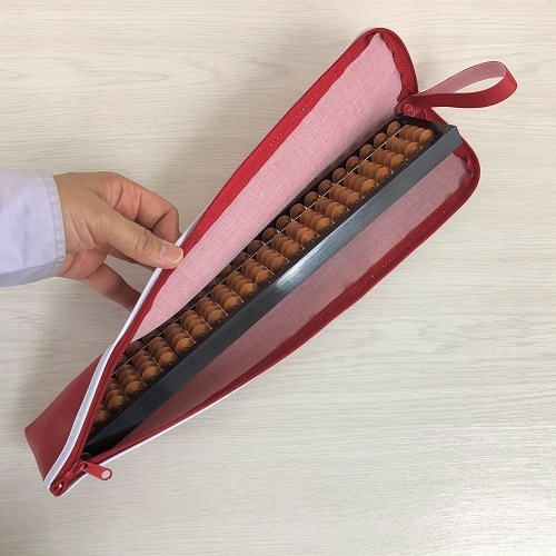 これではじめる◆◆雲州そろばん<br>【初級】テキスト（10級から7級）<br>ケース（赤無地）・レッスンバッグ（赤）<br>これではじめるそろばんシリーズ第2弾<br>